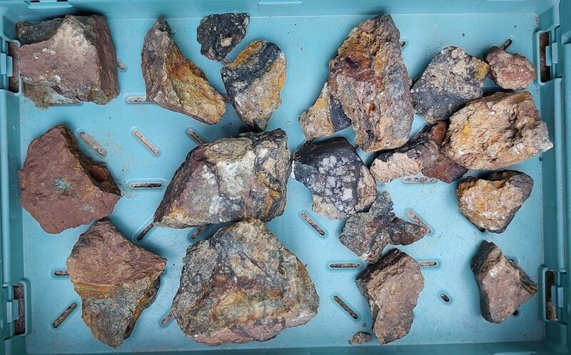 File:B&g-material.jpg