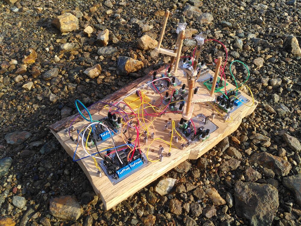 The log synth sitting on some mine waste at Ale and Cakes mine, Gwennap, Cornwall