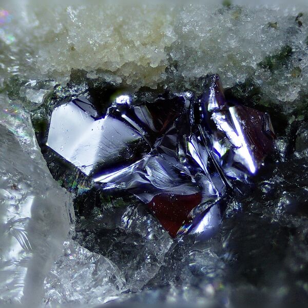 File:Molybdenite.jpg